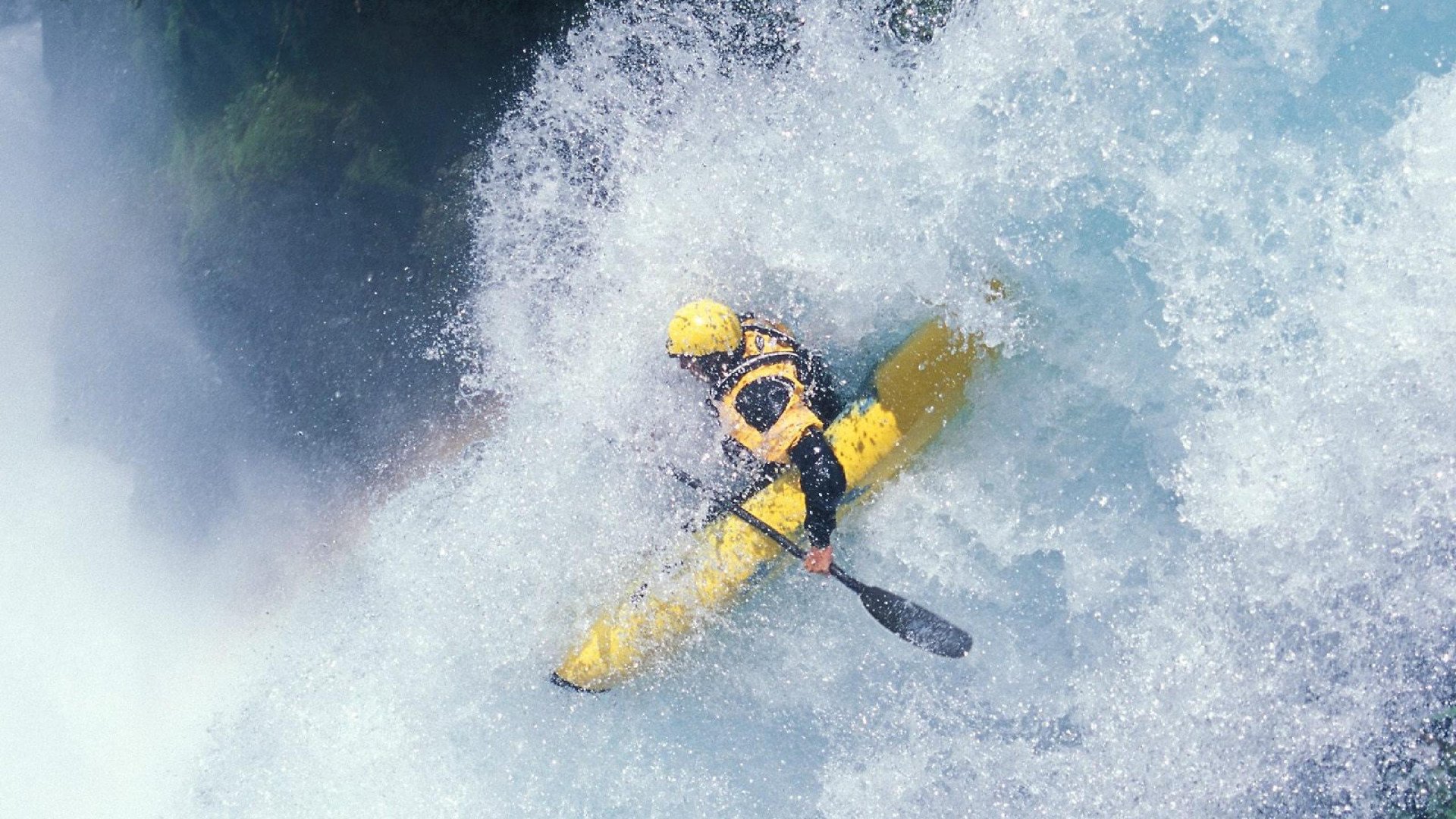 莱万独舞伯纳乌,欧冠半决赛之夜,一人主宰胜负天平
